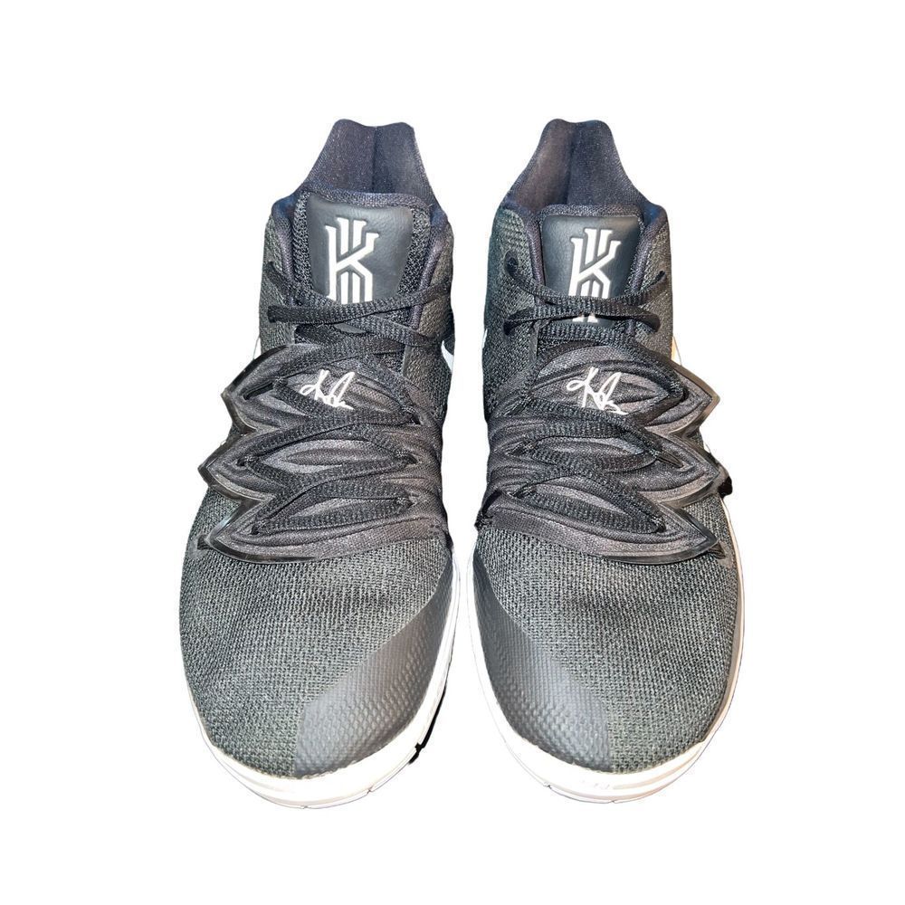 NIKE KYRIE Irving 5 Black Magic Multi Color AQ2456-901 Size 5Y